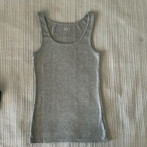 GAP tank top